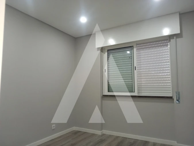 Apartamento T3 para Venda em Amora Foto 15