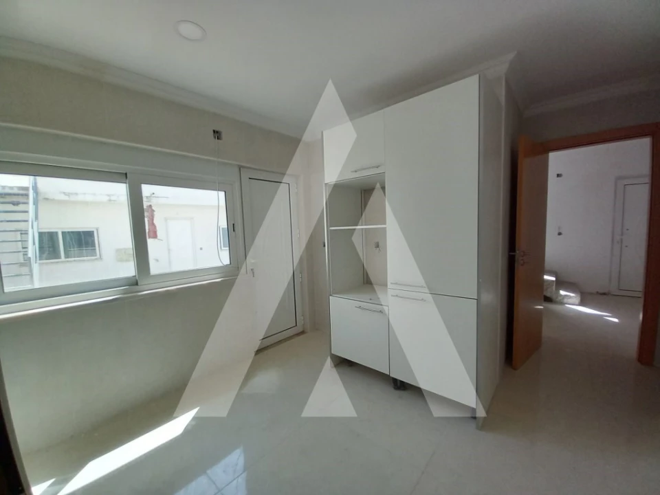 Moradia T3 para Venda em Corroios Foto 15