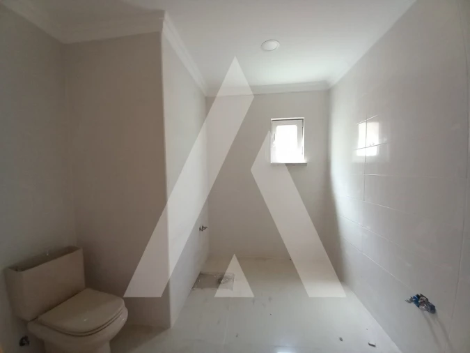 Moradia T3 para Venda em Corroios Foto 29