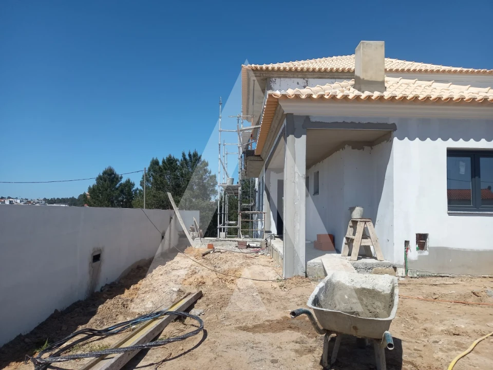 Moradia T4 para Venda em Fernao Ferro Foto 33