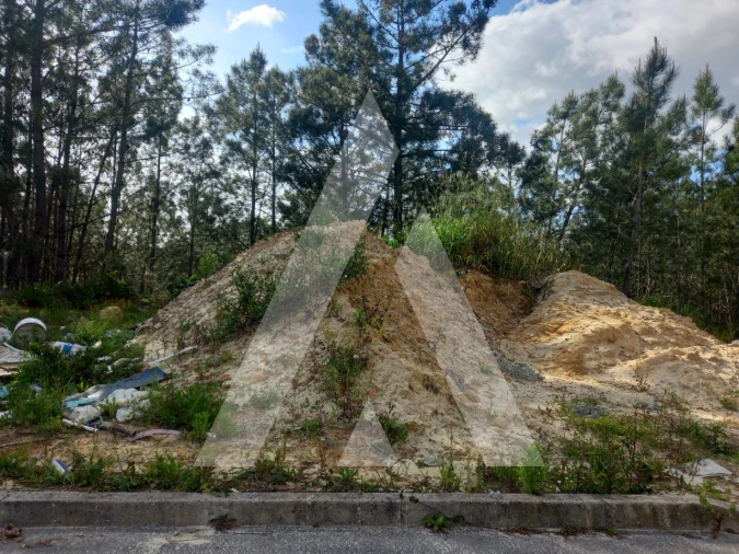 Moradia T4 para Venda em Fernao Ferro Foto 9