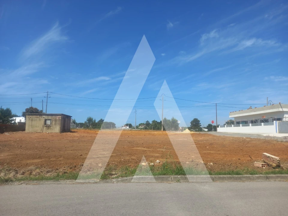 Moradia T3 para Venda em Fernao Ferro Foto 11