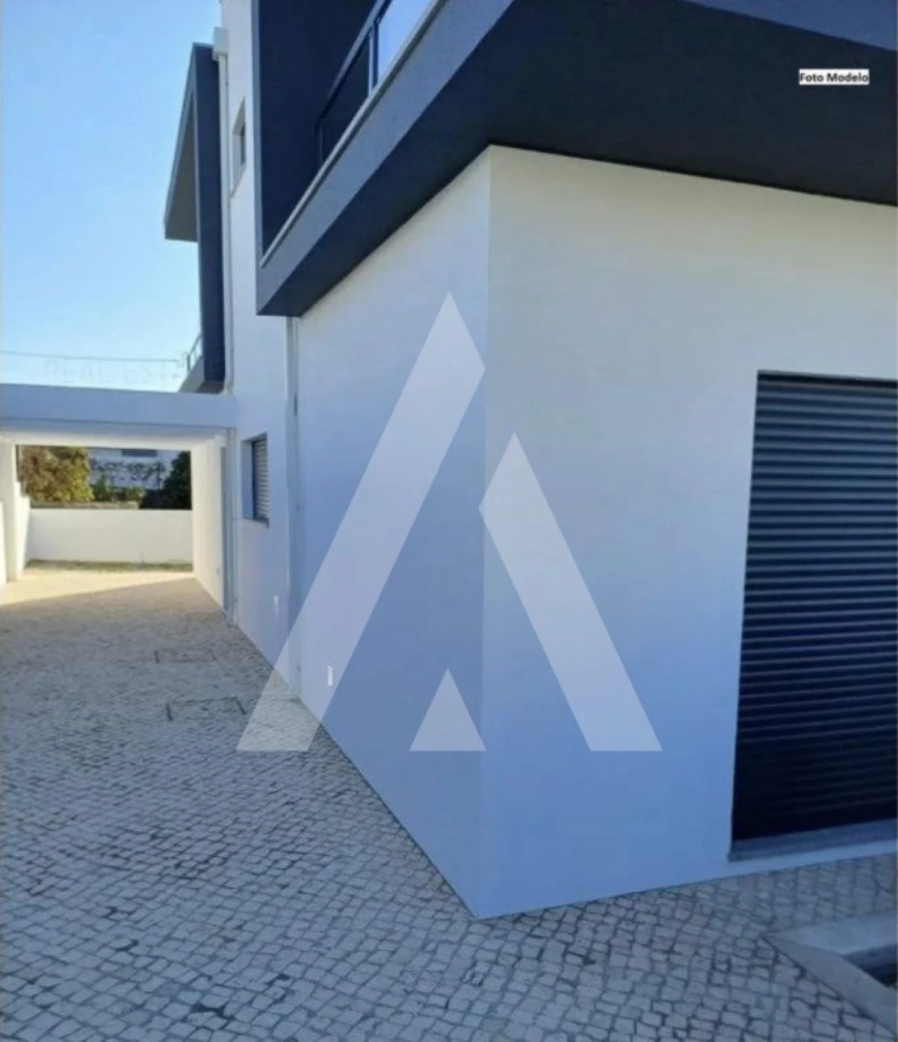 Moradia T3 para Venda em Fernao Ferro Foto 3