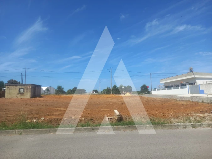 Moradia T3 para Venda em Fernao Ferro Foto 10