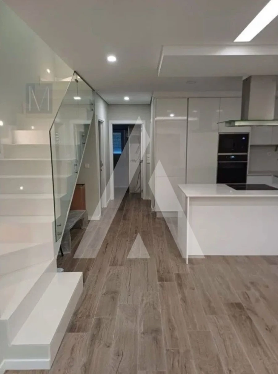 Moradia T3 para Venda em Fernao Ferro Foto 5