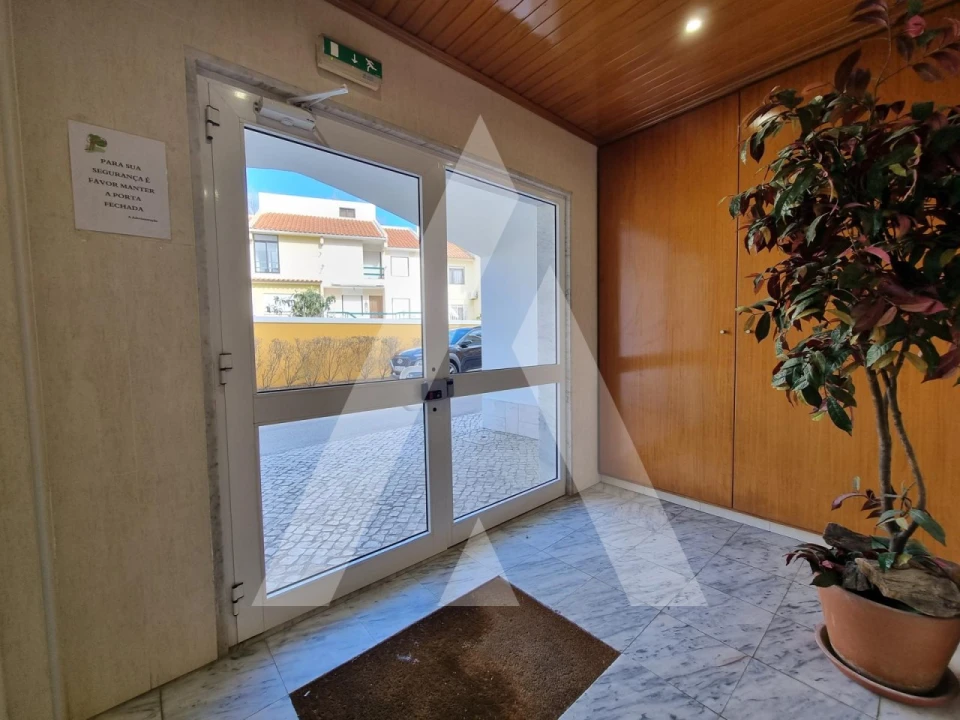 Apartamento T2 para Venda em Cascais e Estoril Foto 8