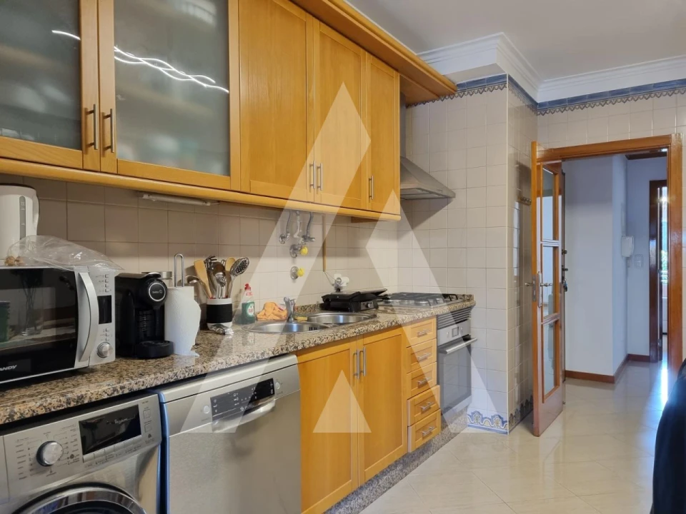 Apartamento T2 para Venda em Cascais e Estoril Foto 14