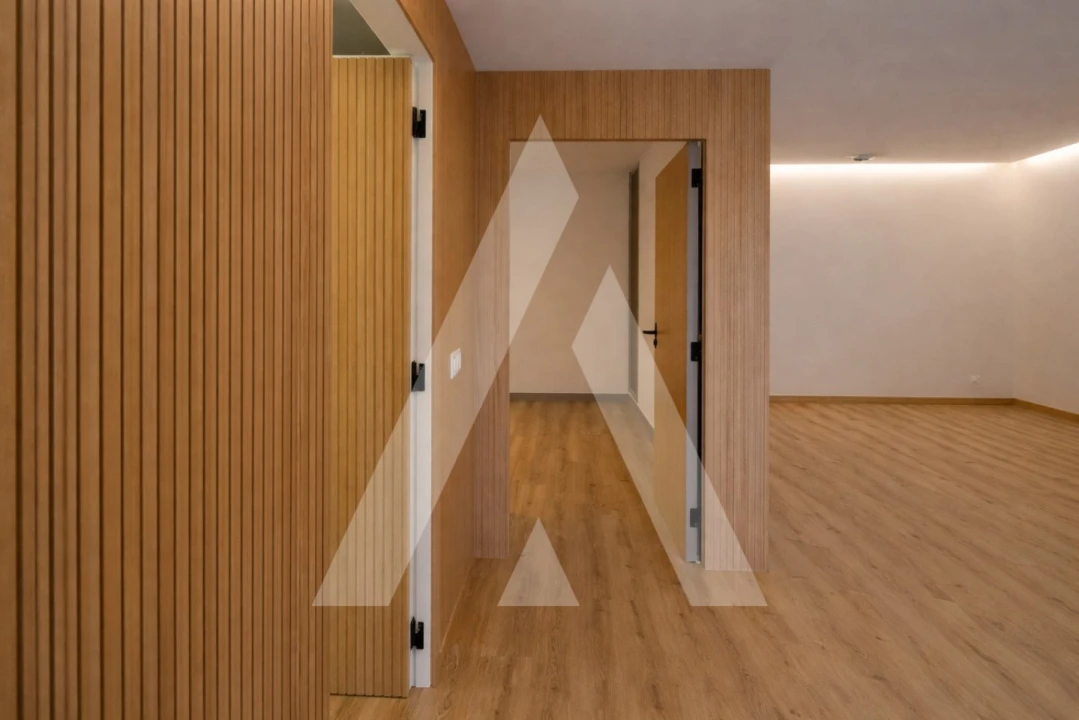 Apartamento T1 para Venda em Sé Nova, Santa Cruz, Almedina e São Bartolomeu Foto 1