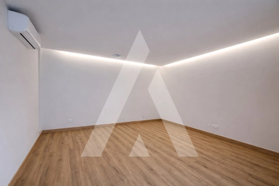 Apartamento T1 para Venda em Sé Nova, Santa Cruz, Almedina e São Bartolomeu Foto 19