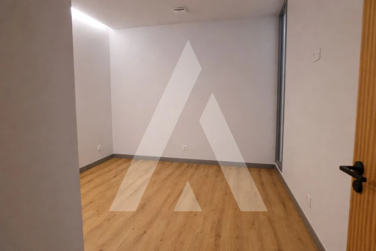 Apartamento T1 para Venda em Sé Nova, Santa Cruz, Almedina e São Bartolomeu Foto 9