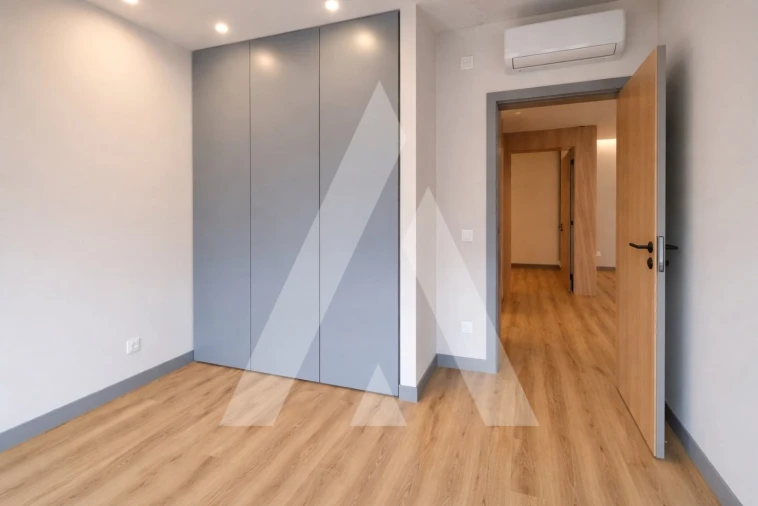 Apartamento T1 para Venda em Sé Nova, Santa Cruz, Almedina e São Bartolomeu Foto 10