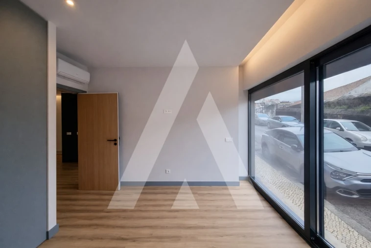 Apartamento T1 para Venda em Sé Nova, Santa Cruz, Almedina e São Bartolomeu Foto 12