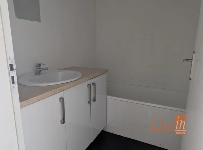 Apartamento T3 para Venda em Aldeia Galega da Merceana e Aldeia Gavinha Foto 8