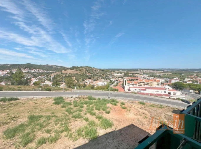 Apartamento T3 para Venda em Aldeia Galega da Merceana e Aldeia Gavinha Foto 10