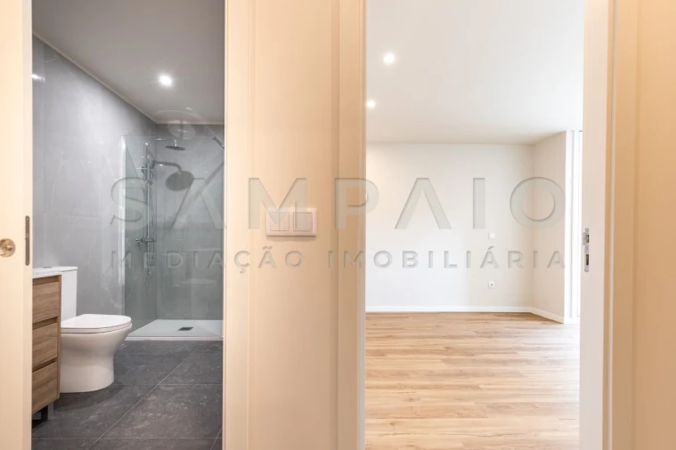 Apartamento T2 para Venda em Gondomar (São Cosme), Valbom e Jovim Foto 24