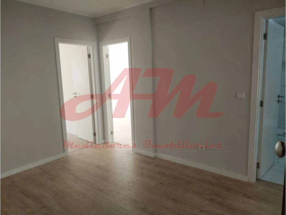 Apartamento T3 para Venda em Queluz e Belas Foto 16