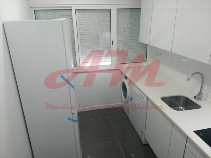 Apartamento T3 para Venda em Queluz e Belas Foto 10