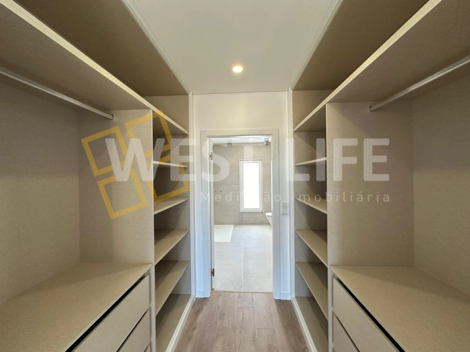 Moradia T4 para Venda em Lourinhã e Atalaia Foto 17