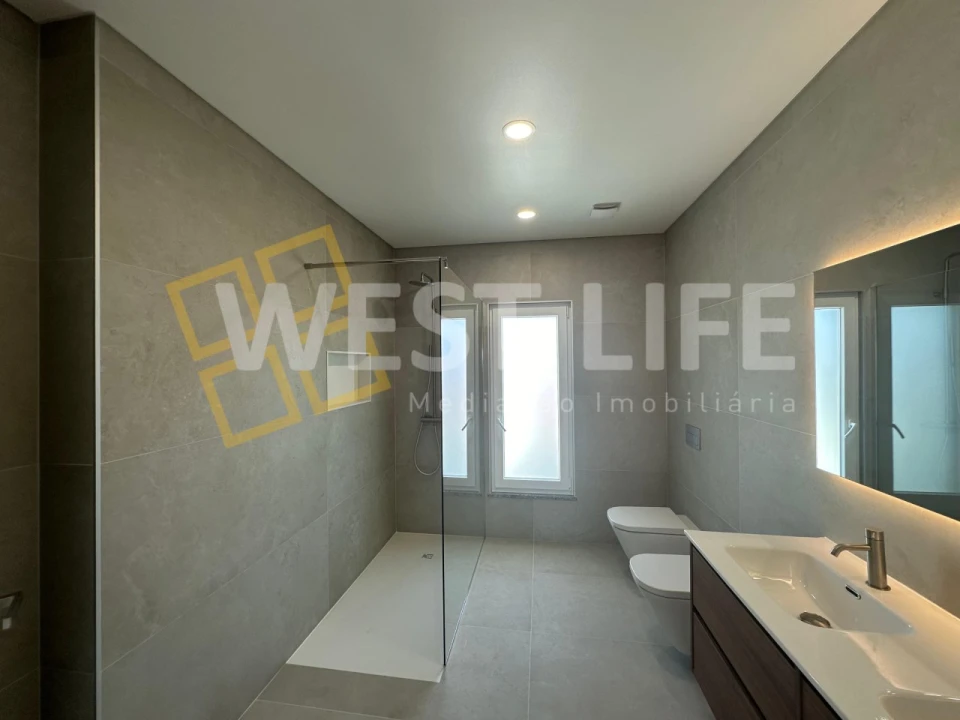 Moradia T4 para Venda em Lourinhã e Atalaia Foto 23