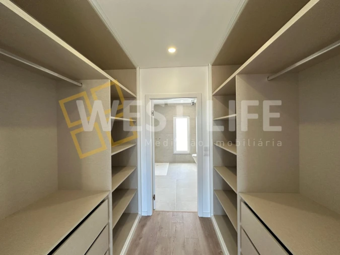 Moradia T4 para Venda em Lourinhã e Atalaia Foto 17