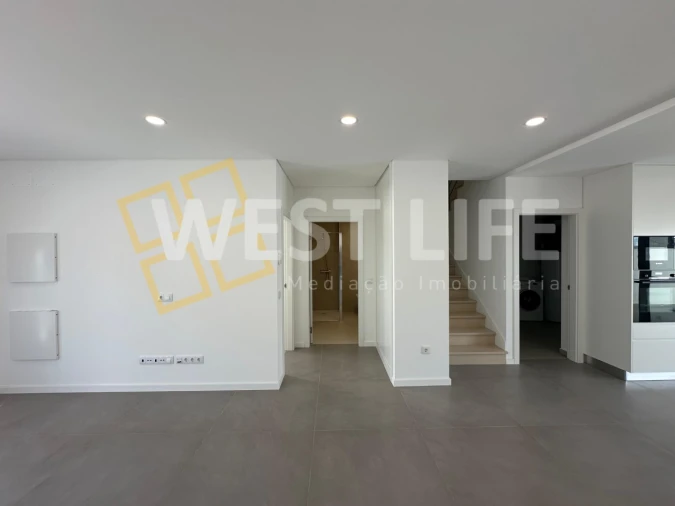 Moradia T4 para Venda em Lourinhã e Atalaia Foto 14