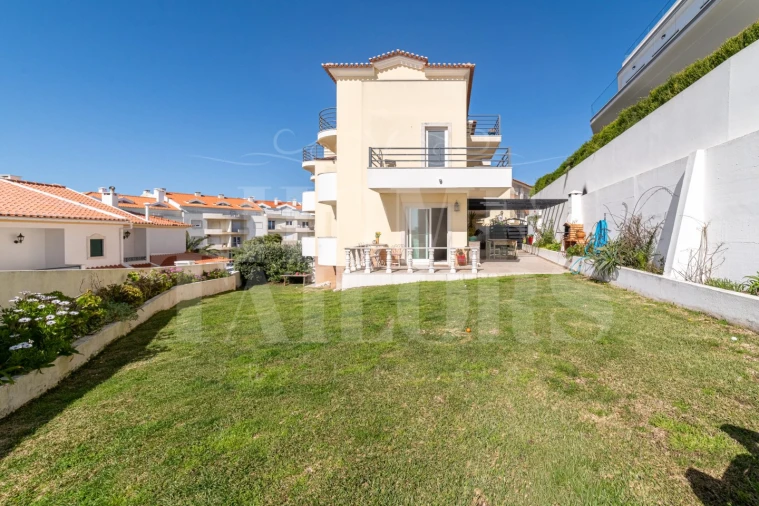 Moradia T5 para Venda em Ericeira Foto 12