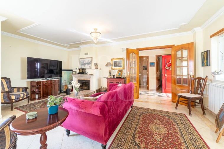 Moradia T5 para Venda em Ericeira Foto 8