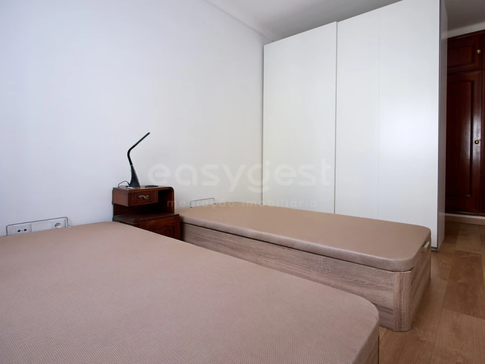Apartamento T2 para Venda em Vila Real de Santo Antonio Foto 14