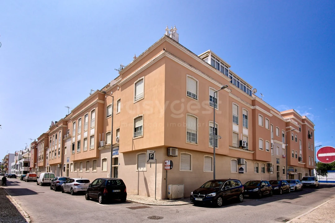 Apartamento T2 para Venda em Vila Real de Santo Antonio Foto 18