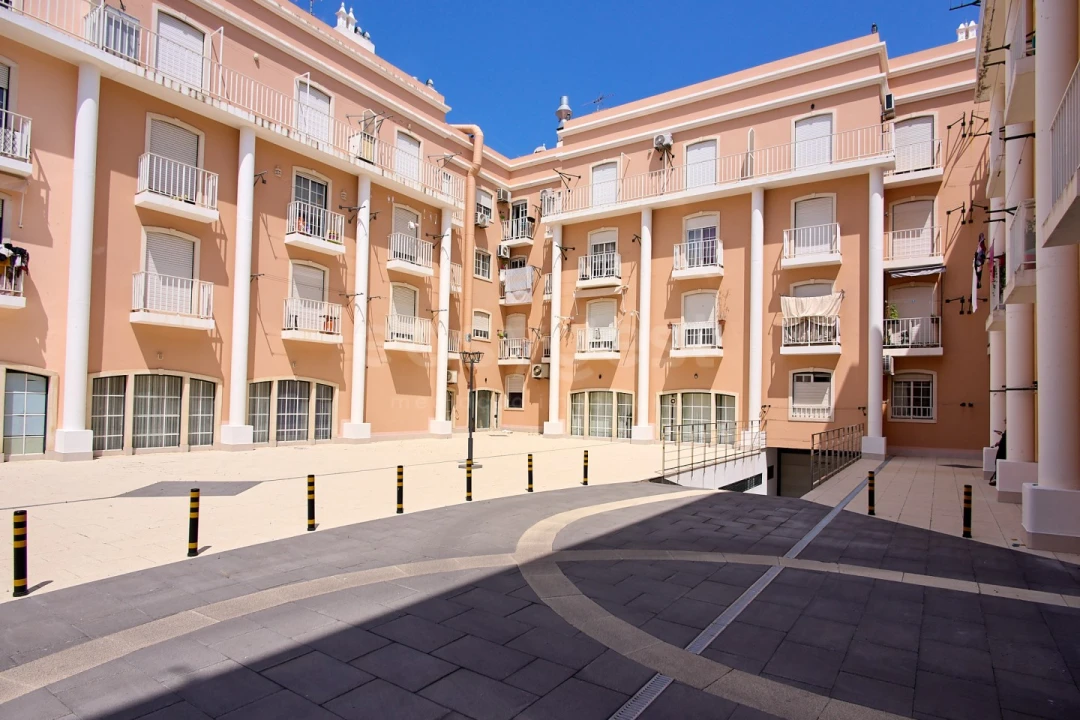 Apartamento T2 para Venda em Vila Real de Santo Antonio Foto 20