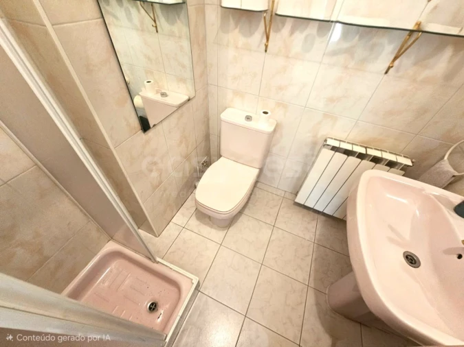 Apartamento T4 para Venda em Abraveses Foto 12