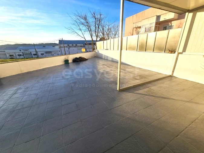 Apartamento T4 para Venda em Abraveses Foto 19