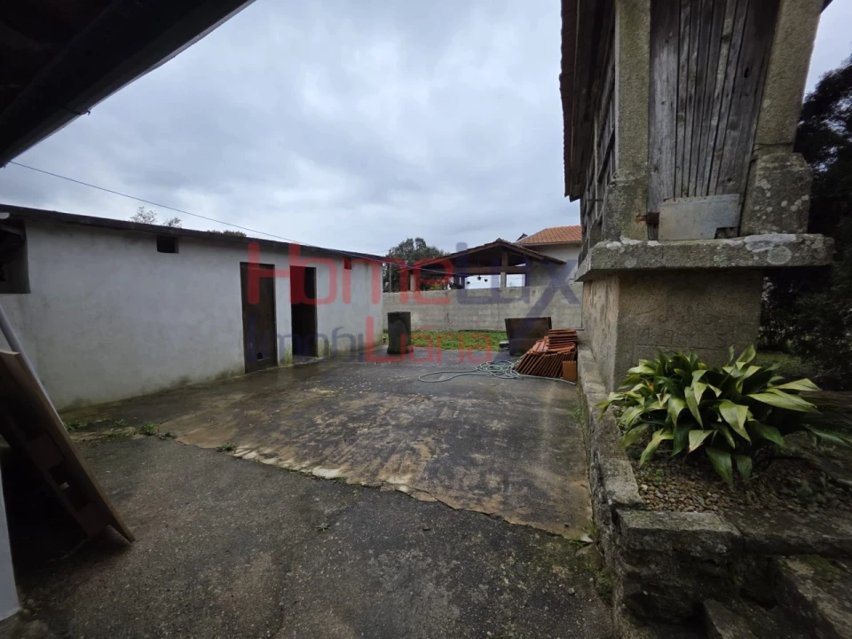 Moradia T3 para Venda em Silva Escura e Dornelas Foto 9