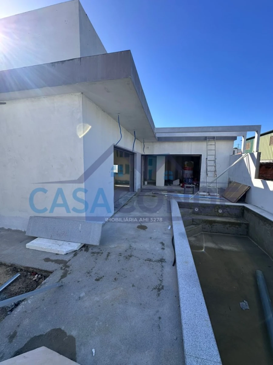 Moradia T3 para Venda em Fernao Ferro Foto 3