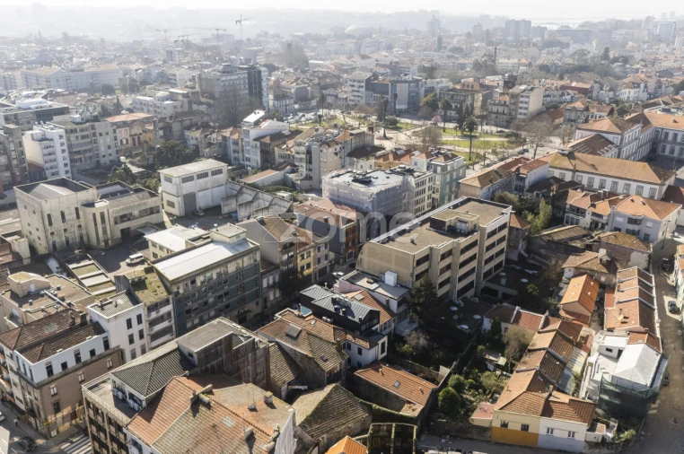 Prédio para Venda em Cedofeita, Santo Ildefonso, Sé, Miragaia, São Nicolau e Vitória Foto 7