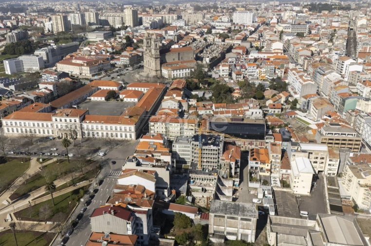 Prédio para Venda em Cedofeita, Santo Ildefonso, Sé, Miragaia, São Nicolau e Vitória Foto 6