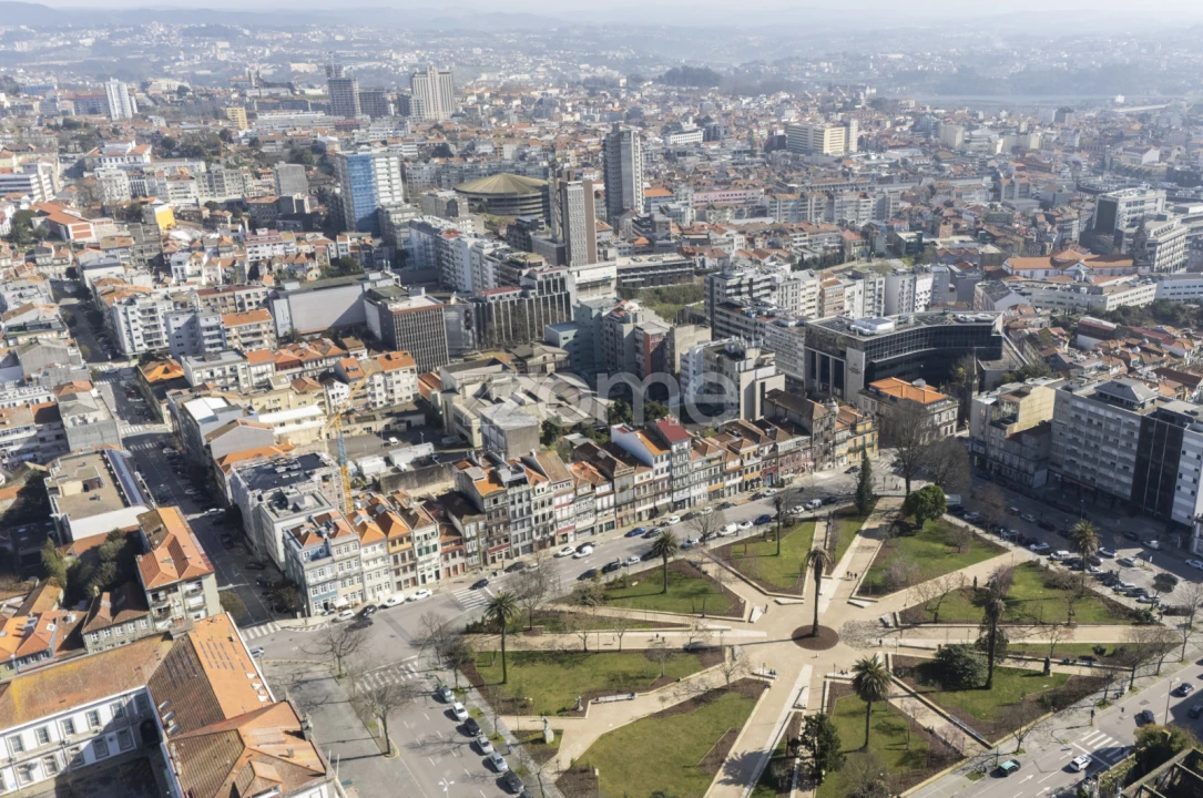 Prédio para Venda em Cedofeita, Santo Ildefonso, Sé, Miragaia, São Nicolau e Vitória Foto 10