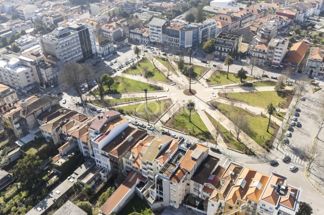 Prédio para Venda em Cedofeita, Santo Ildefonso, Sé, Miragaia, São Nicolau e Vitória Foto 9