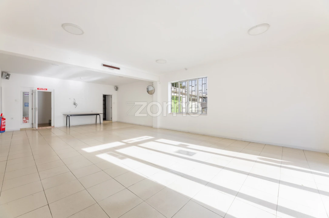 Negócio para Venda em Ferreiros e Gondizalves Foto 1