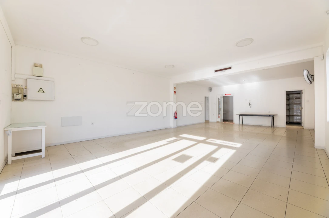 Negócio para Venda em Ferreiros e Gondizalves Foto 3