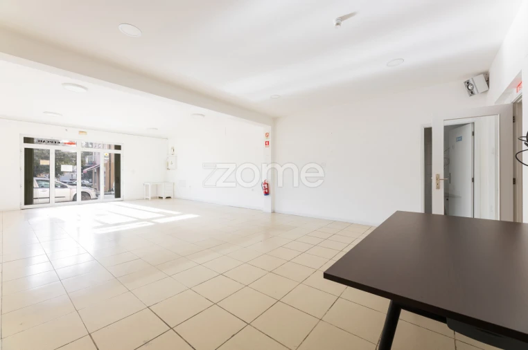 Negócio para Venda em Ferreiros e Gondizalves Foto 5