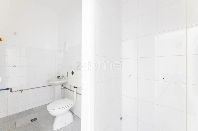 Negócio para Venda em Ferreiros e Gondizalves Foto 8