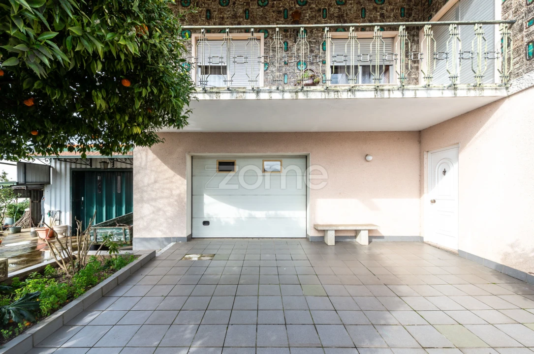 Moradia T7 para Venda em Campo e Sobrado Foto 6