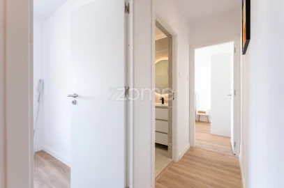Apartamento T2 para Arrendamento em Cedofeita, Santo Ildefonso, Sé, Miragaia, São Nicolau e Vitória