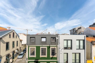 Apartamento T2 para Arrendamento em Cedofeita, Santo Ildefonso, Sé, Miragaia, São Nicolau e Vitória
