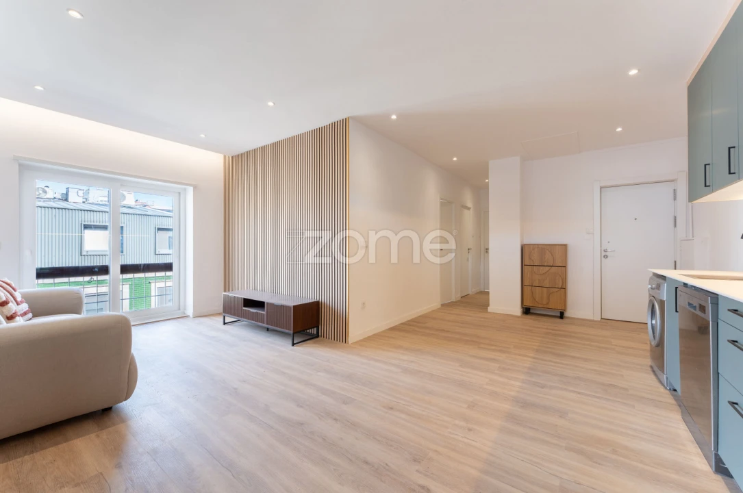 Apartamento T2 para Arrendamento em Cedofeita, Santo Ildefonso, Sé, Miragaia, São Nicolau e Vitória Foto 1