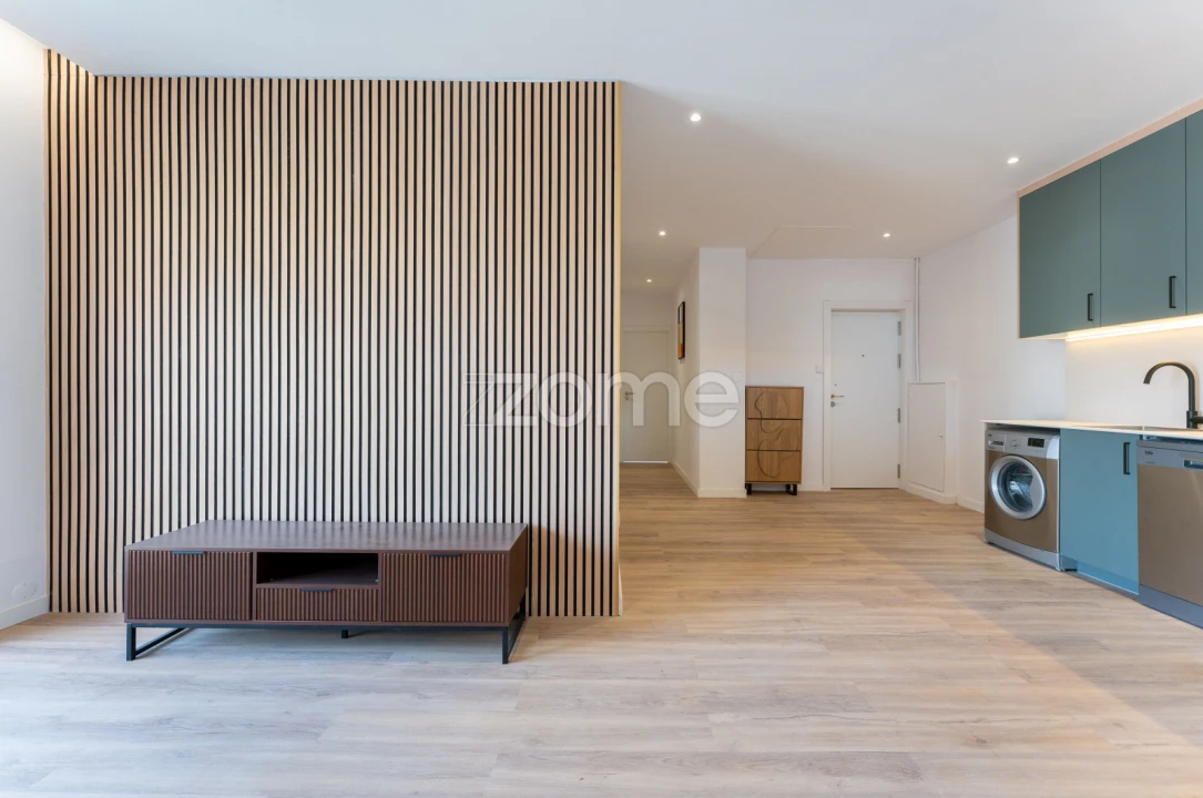 Apartamento T2 para Arrendamento em Cedofeita, Santo Ildefonso, Sé, Miragaia, São Nicolau e Vitória Foto 7