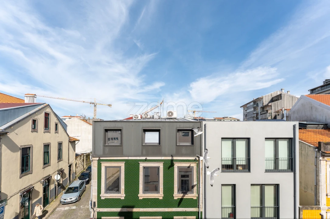 Apartamento T2 para Arrendamento em Cedofeita, Santo Ildefonso, Sé, Miragaia, São Nicolau e Vitória Foto 15