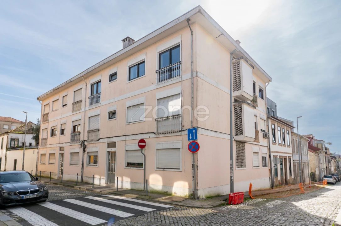 Apartamento T2 para Arrendamento em Cedofeita, Santo Ildefonso, Sé, Miragaia, São Nicolau e Vitória Foto 18