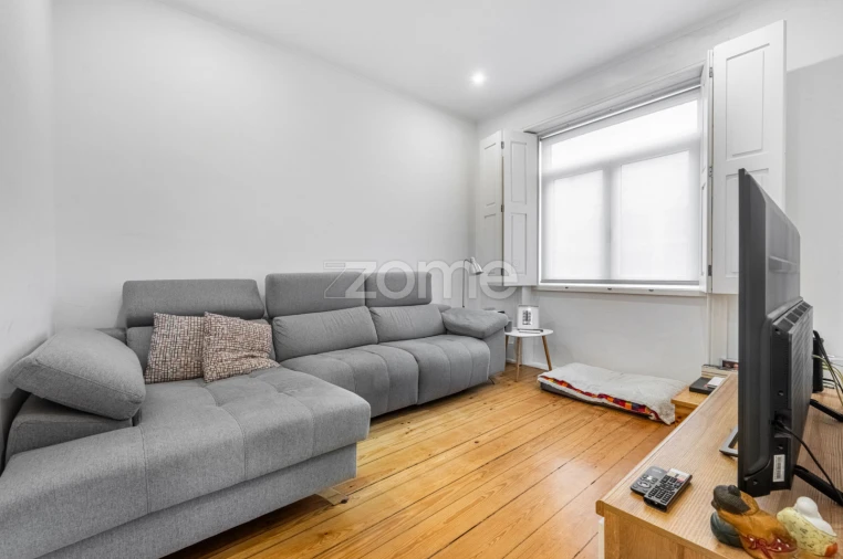 Moradia T3 para Venda em Campanhã Foto 1